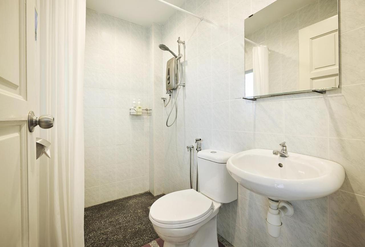 Sleepy Nomad Guesthouse Melaka Zewnętrze zdjęcie